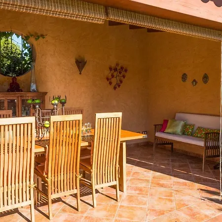 Alzina Villa: Tranquil Retreat With Pool Near Palma Bunyola